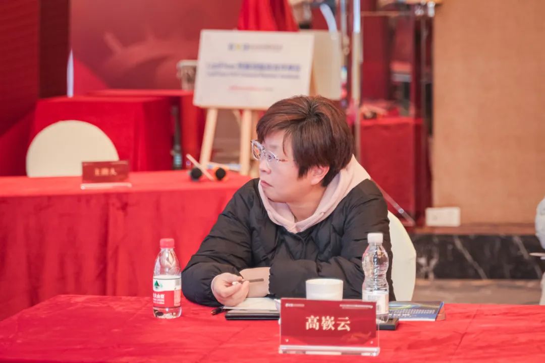 江苏省首台!南京爱尔眼科医院引入干眼治疗新技术(图19) 江苏省首台!南京爱尔眼科医院引入干眼治疗新技术(图19)